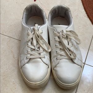 White sneakers Aldo